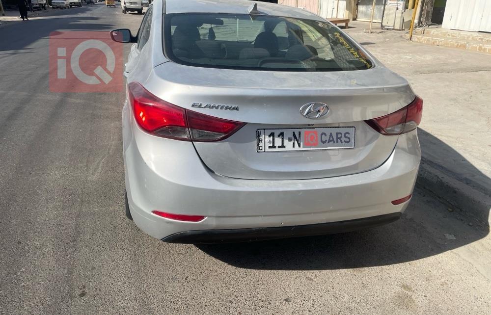هیوندای ئەلەنترا